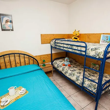 Quiet Little Near The Seaside - Beahost Apartment Rosolina Mare